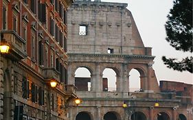 Colosseum Street